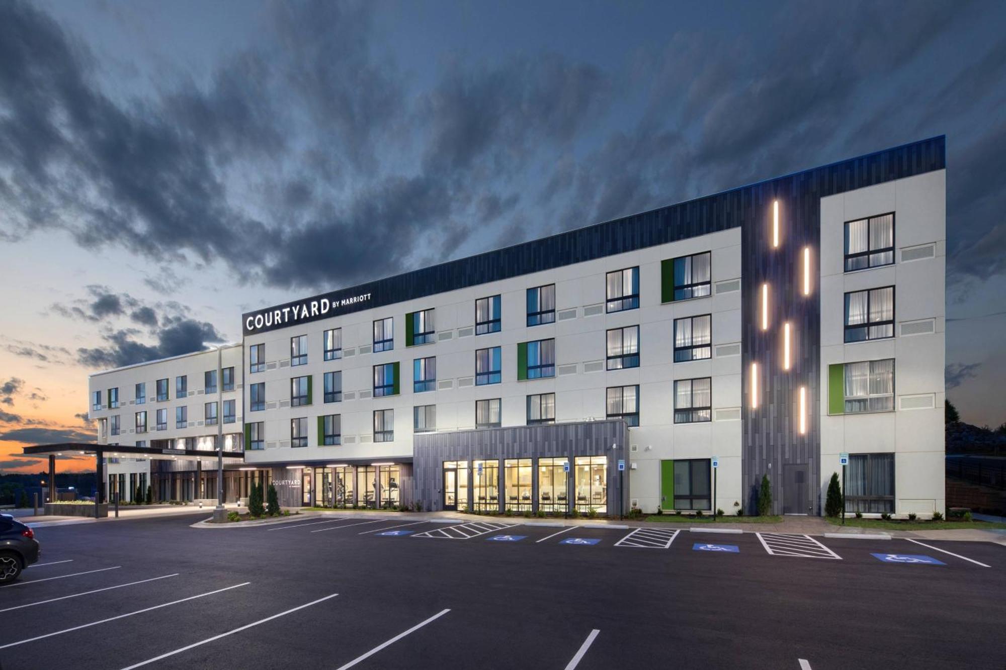 Courtyard By Marriott Расселлвилл Экстерьер фото